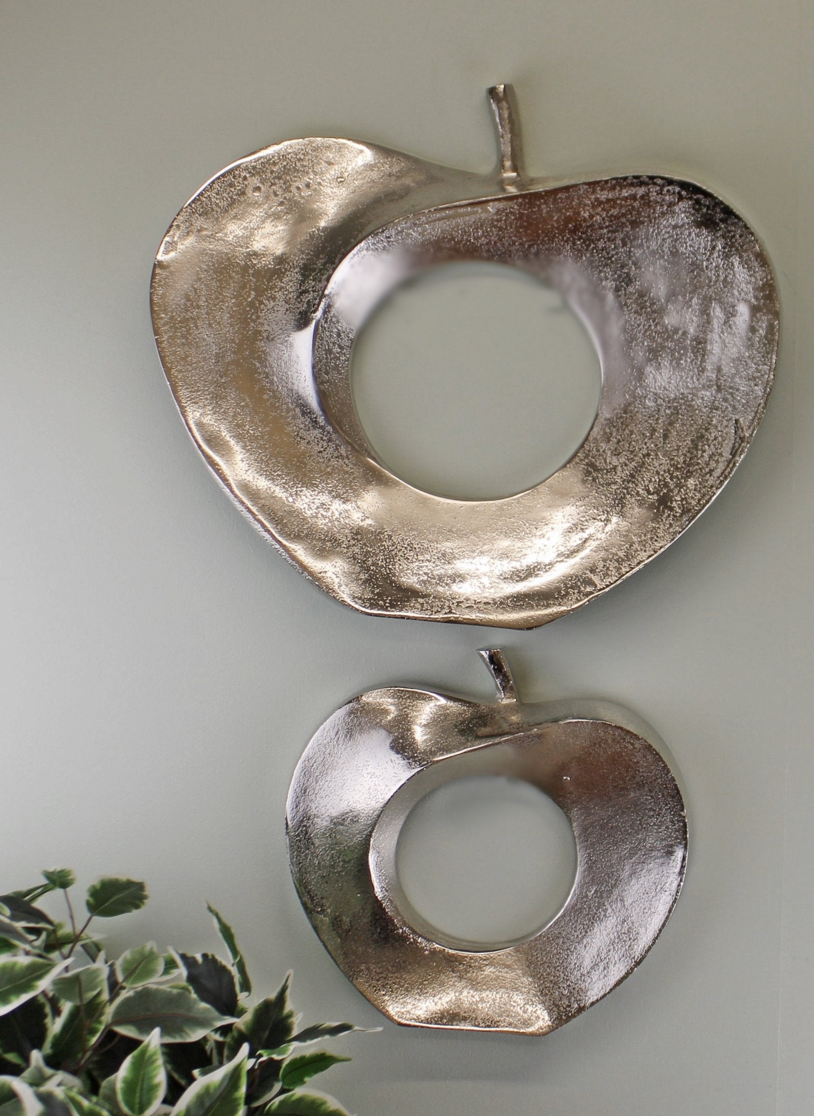 Set of 2 Silver Metal Wall Hanging Art, Apples