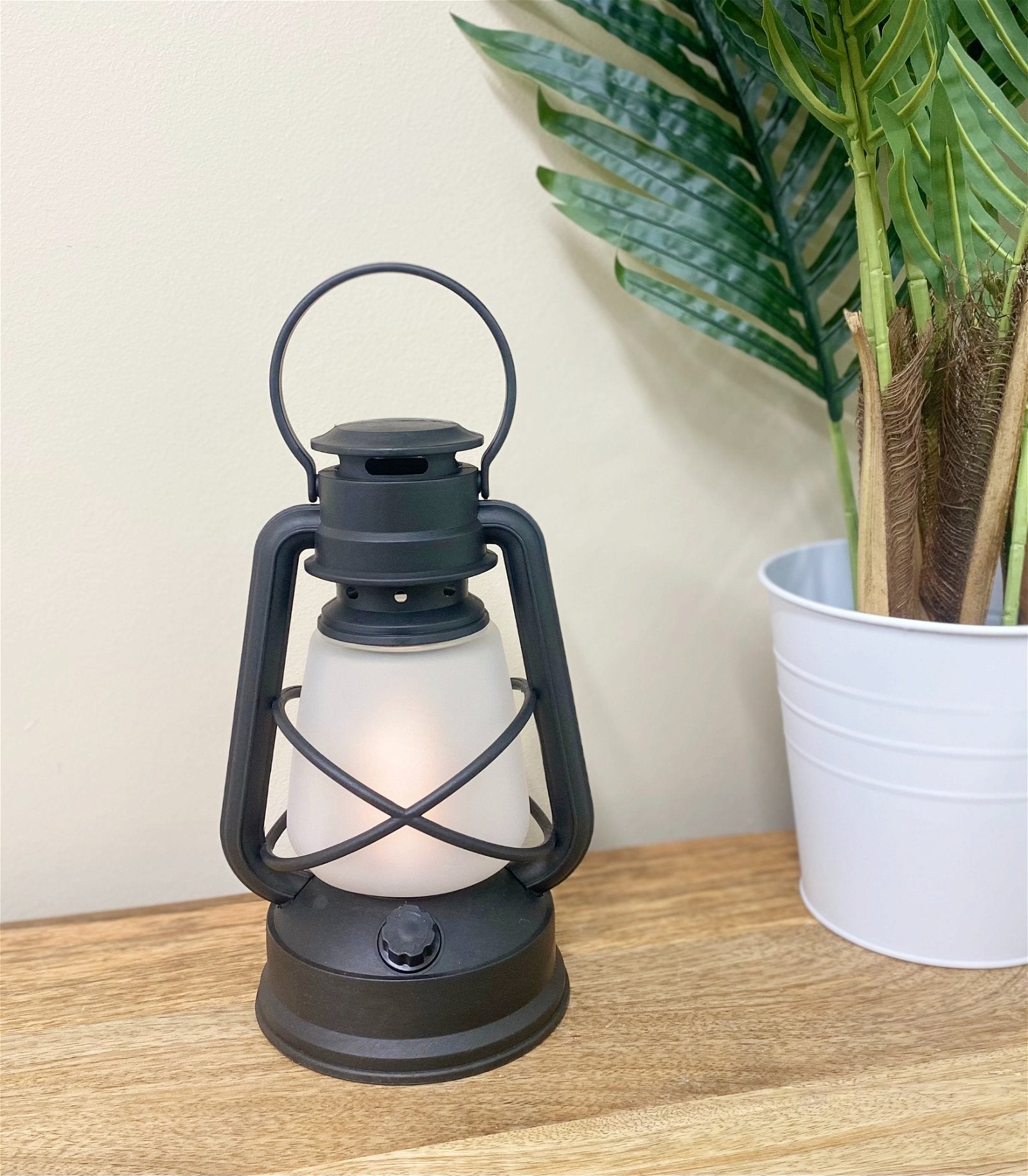Round Hurricane Style LED Lantern 27cm
